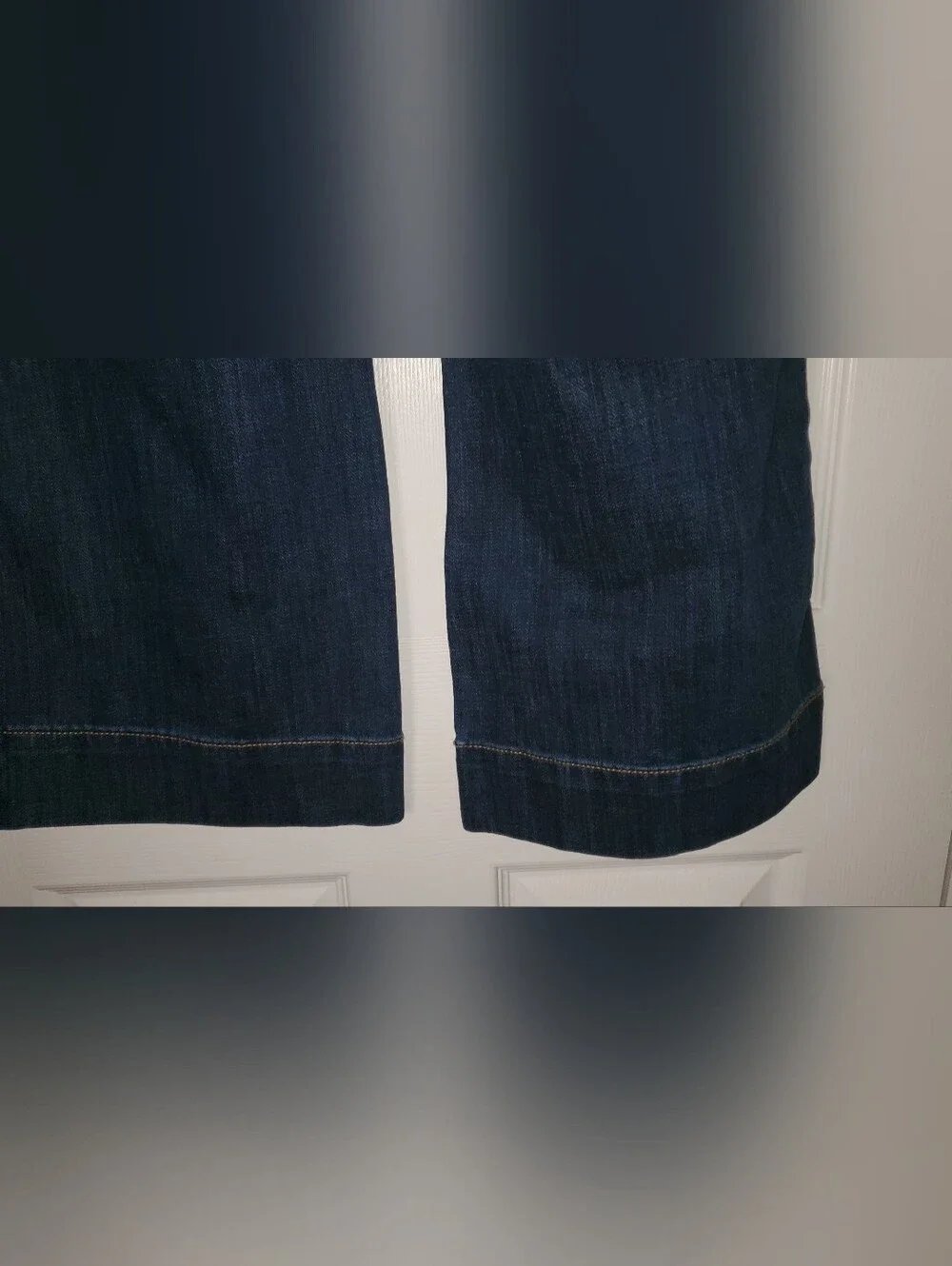 American Eagle Outfitters Dark Blue Flare Jeans - Picture 4 of 4